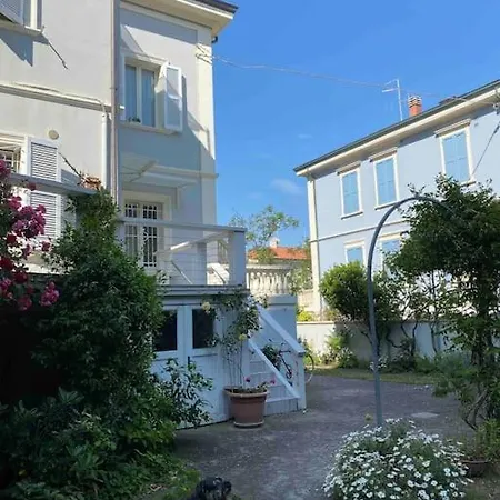 Апартаменты La Casa Al Mare